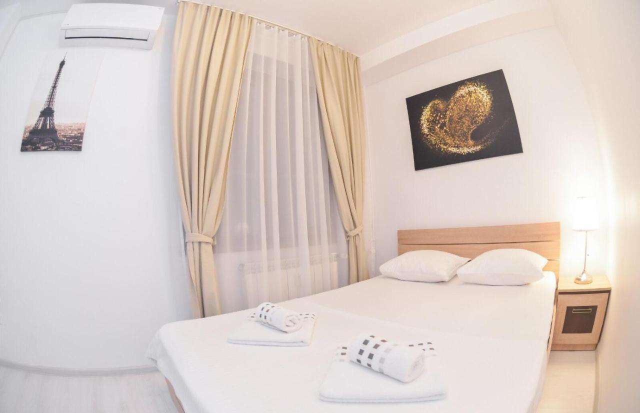 Spacious And Modern Apartment Close To Old City Bukarest Kültér fotó